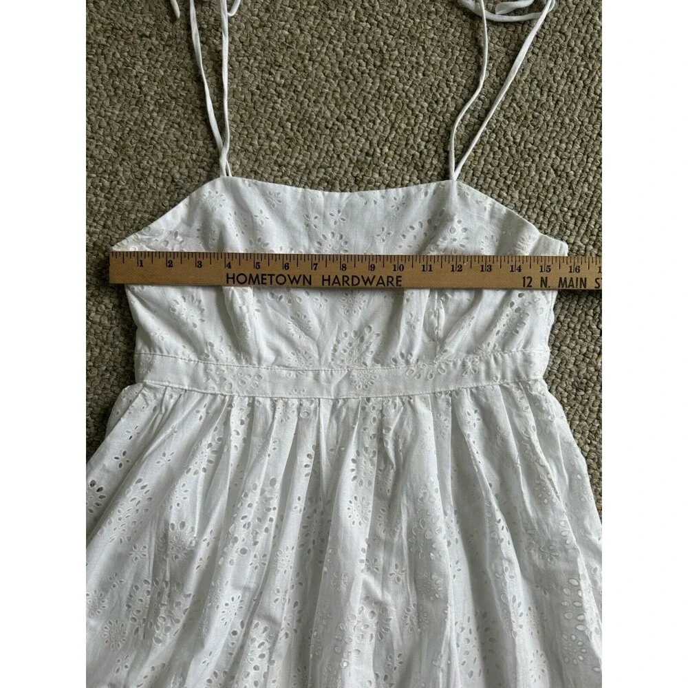 White Cotton Summer Sundress Spaghetti Strap Eyelet Women’s Medium